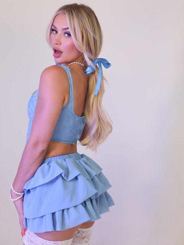 [Image: kylierosetv-1760641273-37448528839183292...187219.jpg]