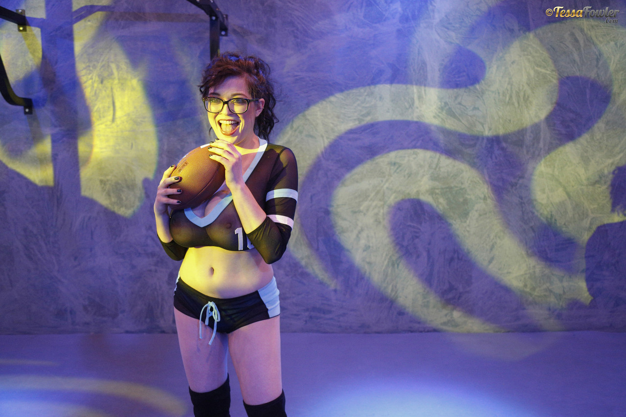 tessa fowler big game BTS set 2 001