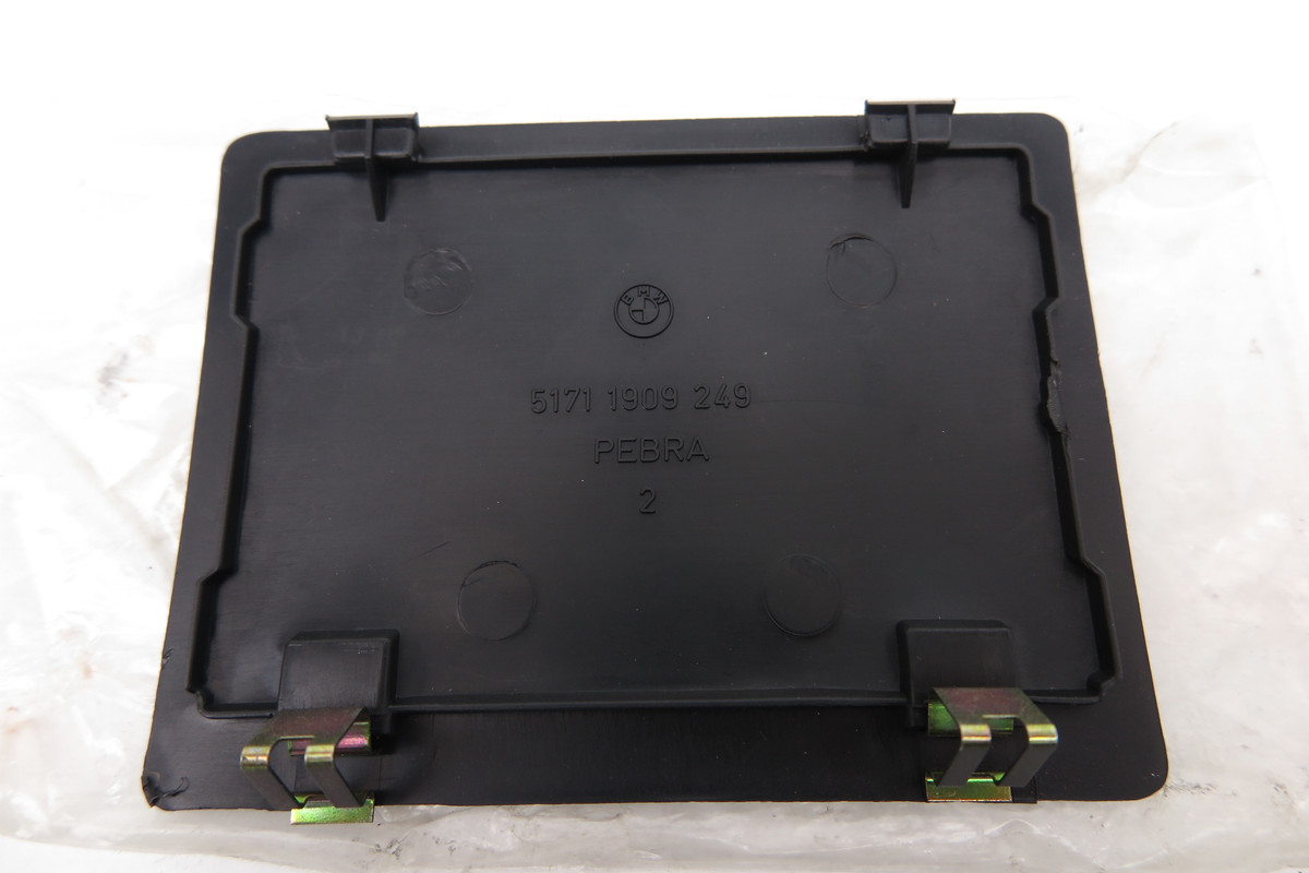 2020_03_18_COVER 1917869 (3)