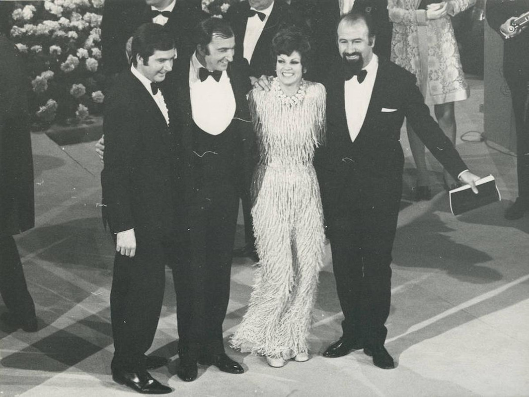 57490299_2386327594731578_421676917003911168_n