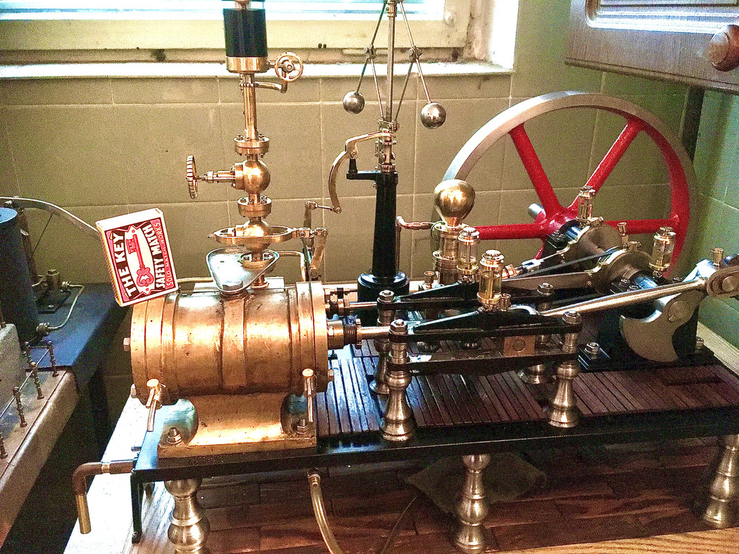 6BCD692D-DD28-4E4E-B6A9-1E32F05769FD