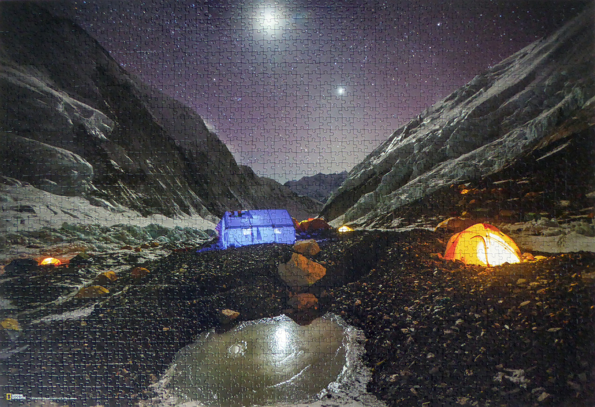 NocheEnElCampamentoIIEverestNepal2000Clementoni