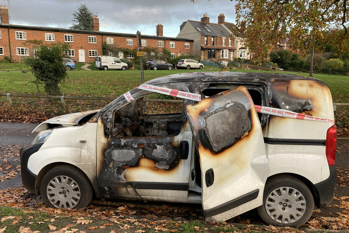 86A6419C-3CE5-4A8E-AAE2-AB4EAB48D185