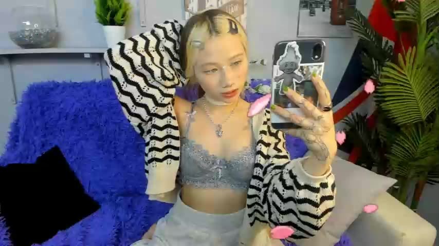 Celine_close Chaturbate Apr 23 2021 20-28-36