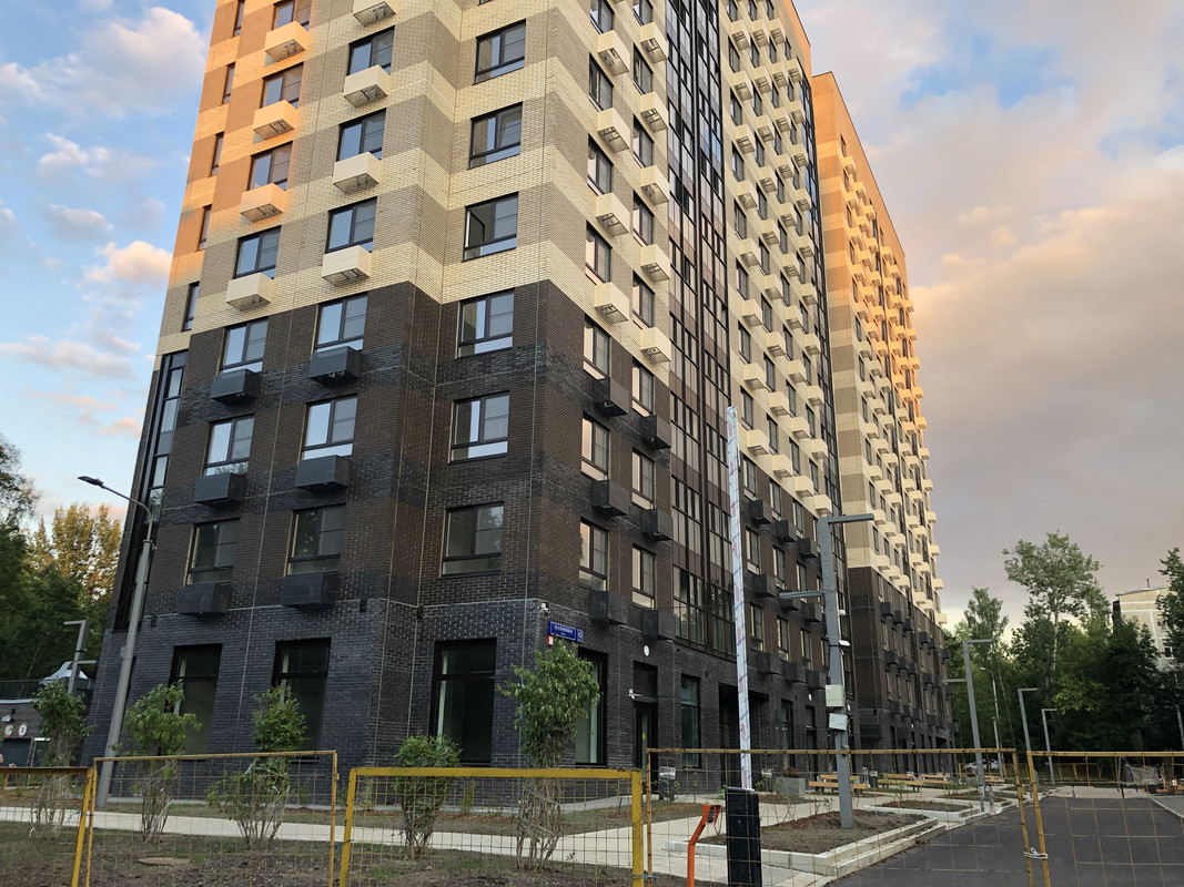 4C10A77F-C4A4-40A5-BA03-DD9211578717