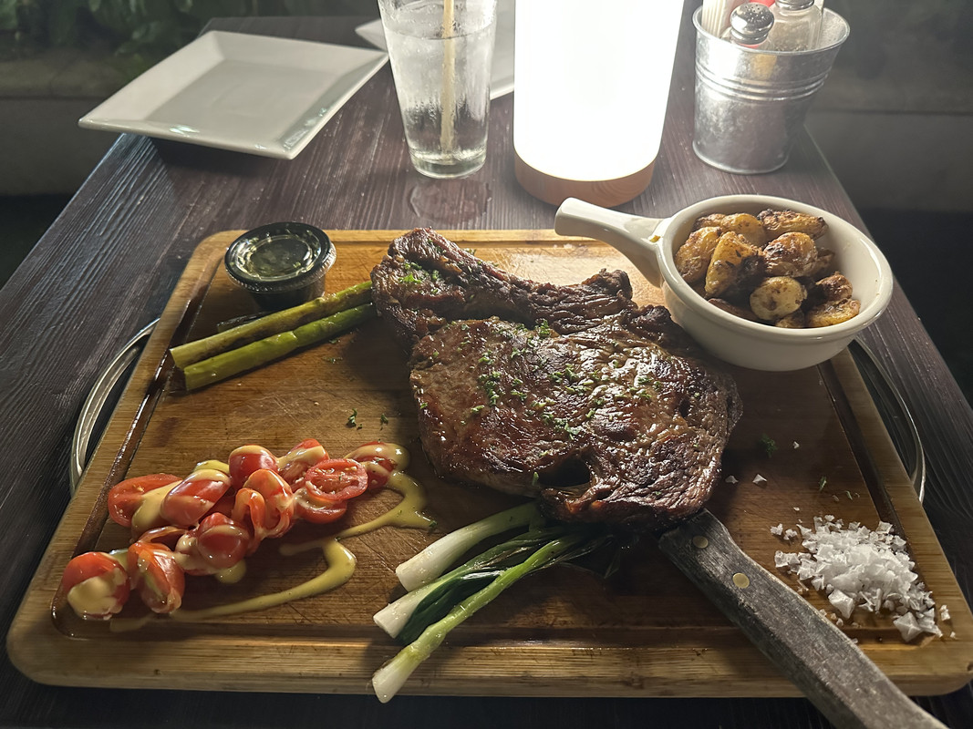 24CE2E90-7954-4EC6-8F01-CBDF592A53BD