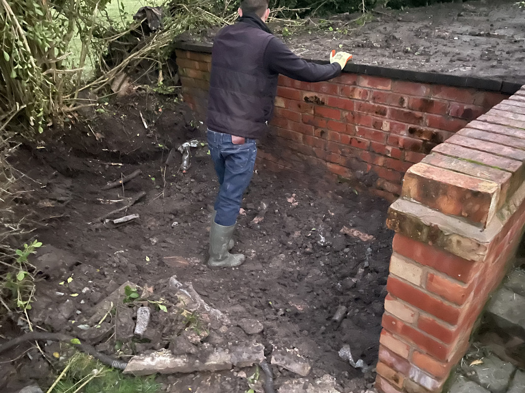 4374554A-0E22-4A2F-A977-7D012C7D63C2