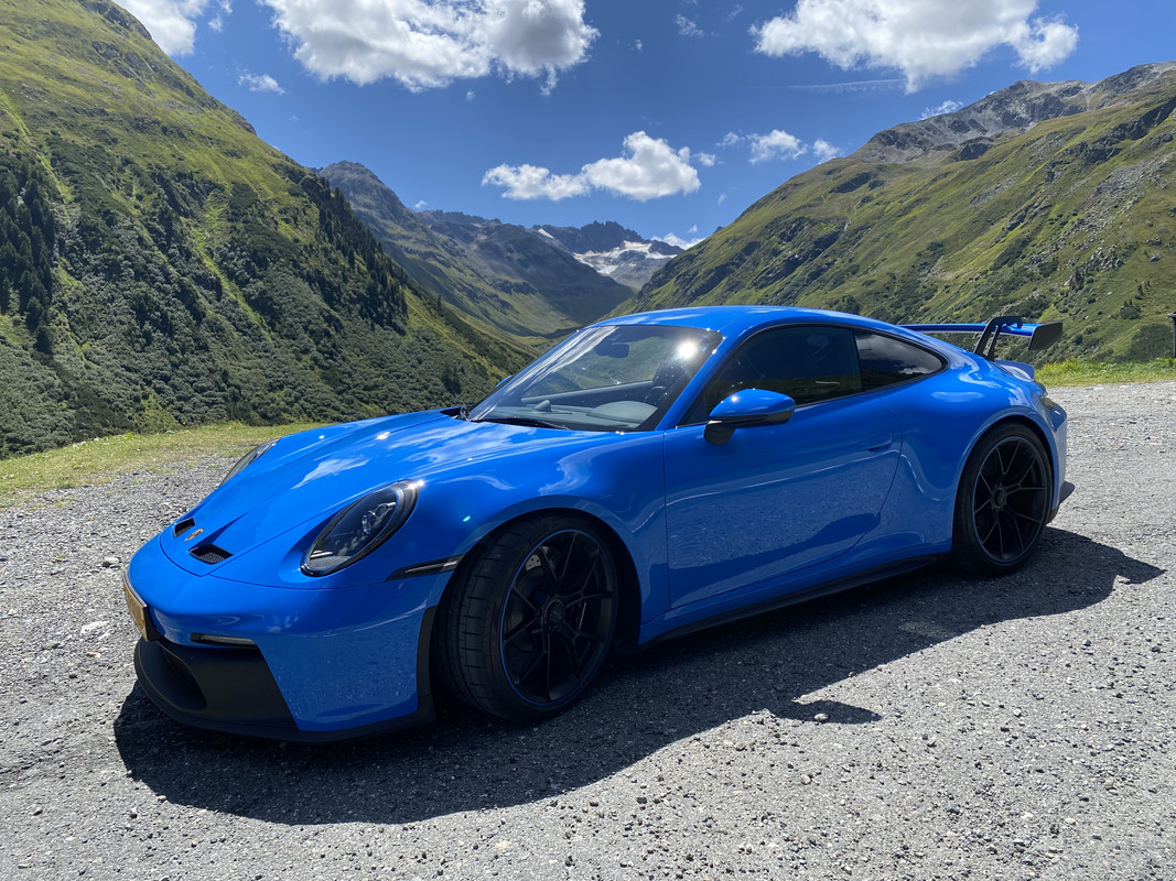 6329A353-7831-4EB7-9CE9-85CC1E096FF1