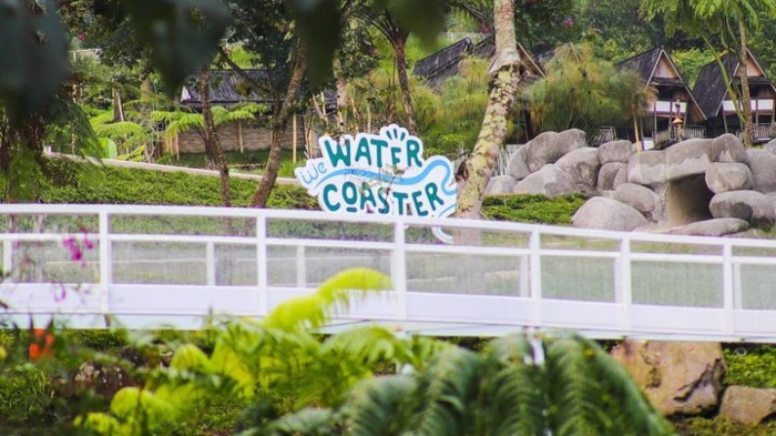 Wahana water coaster di Dusun Bambu, tempat wisata di Lembang yang lagi hits.
