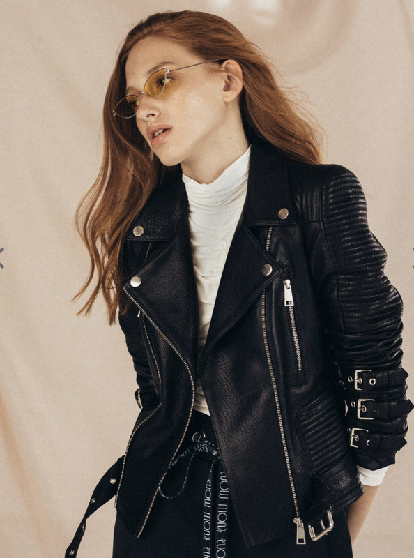 15CC9F33-8D69-462A-A2D4-1F51ED641353