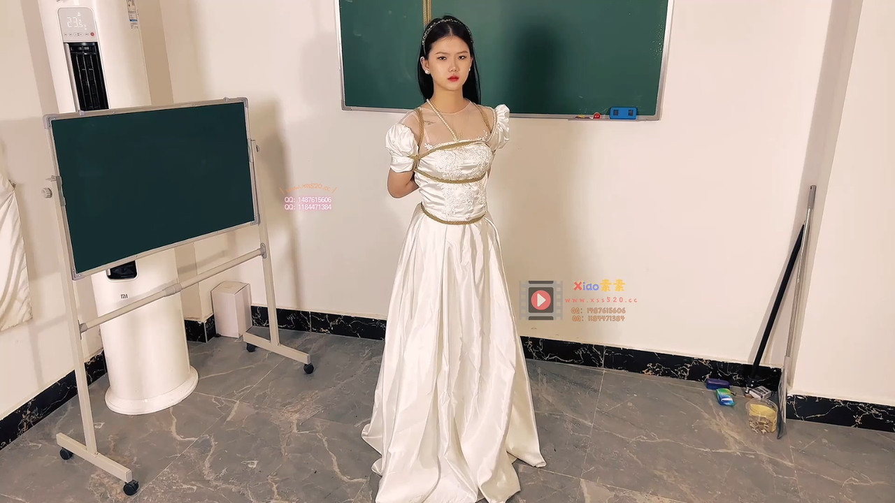 xiao素素 风暖华堂拥玉人.mp4_20230502_095536.449