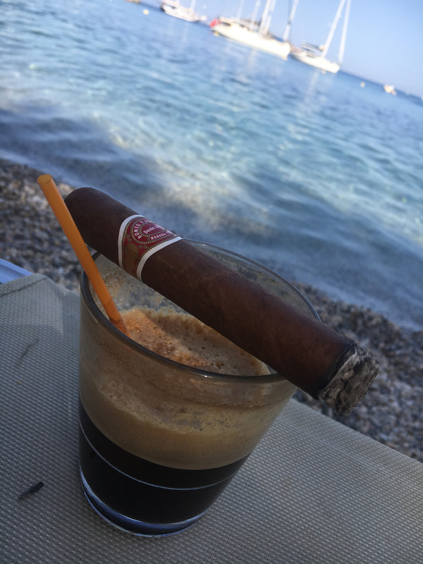 D5F827CE-4AA1-4404-8AFE-A8197C6174E2