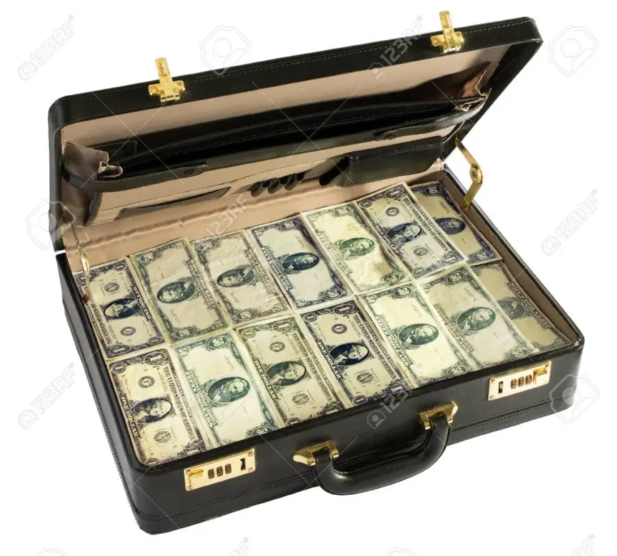 53224041-ouvrir-une-mallette-en-cuir-noir-rempli-de-billets-d-un-dollar-isolé-sur-blanc-dans-une-ima