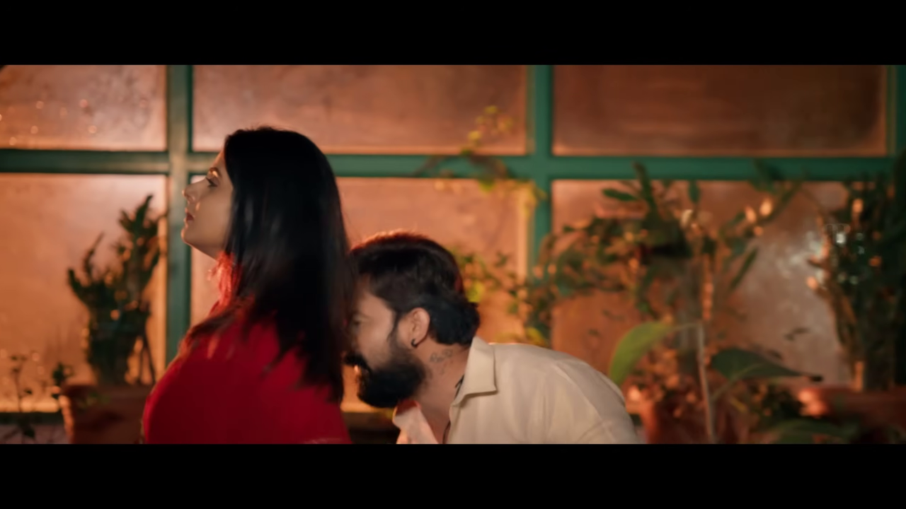 vlcsnap 2025 11 24 07h37m48s990