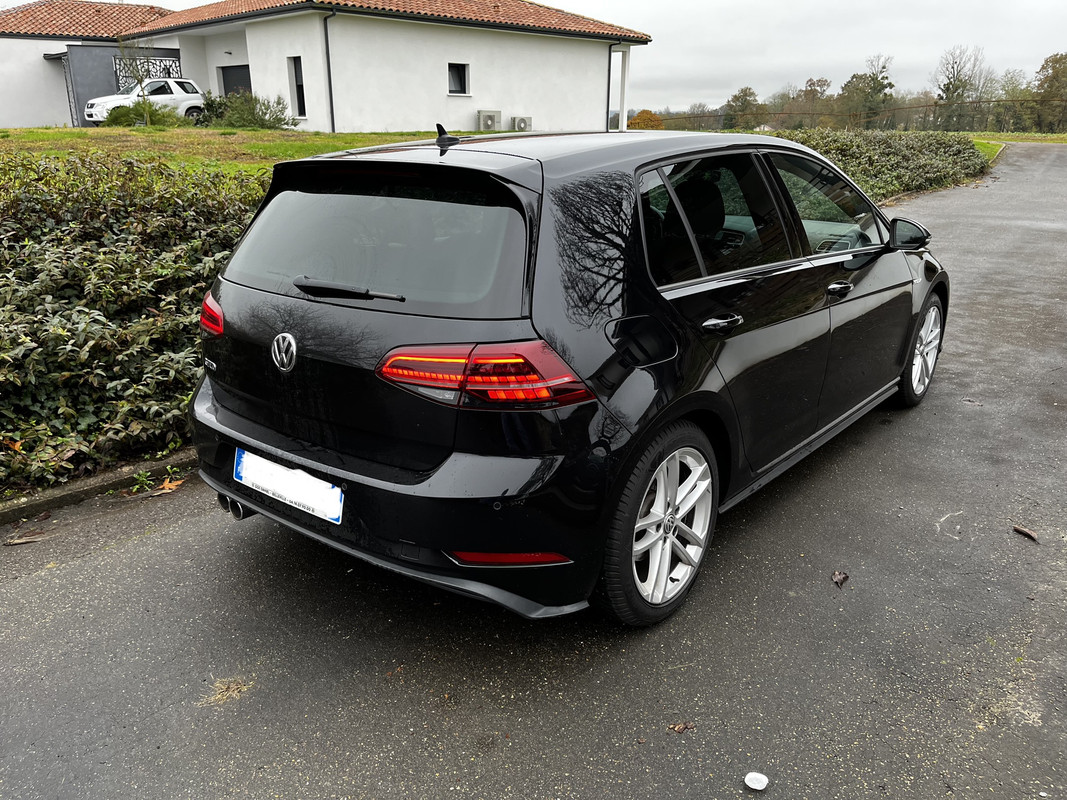 15FE9ECE-14E5-4359-A23B-AC1F93011303