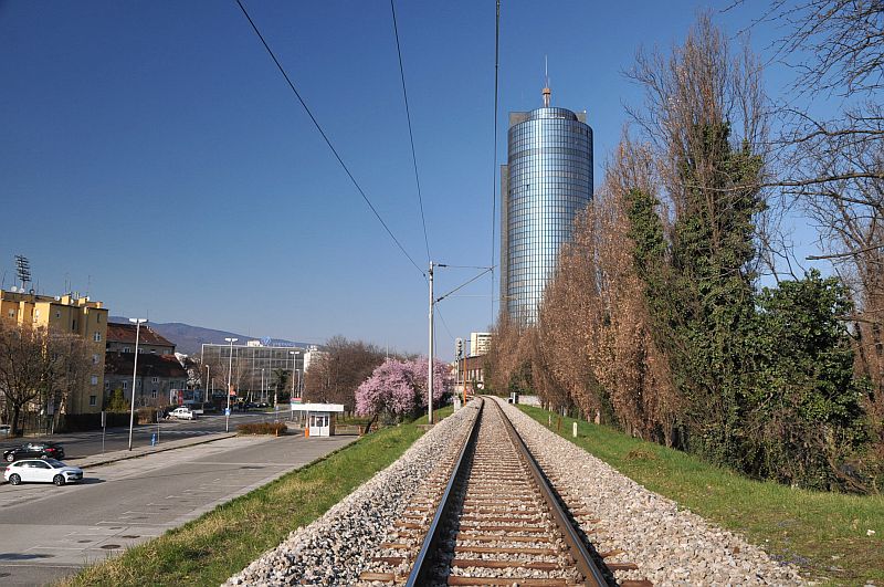 Zagrebačke pruge - Page 3 ZP1-782-M405-403-022