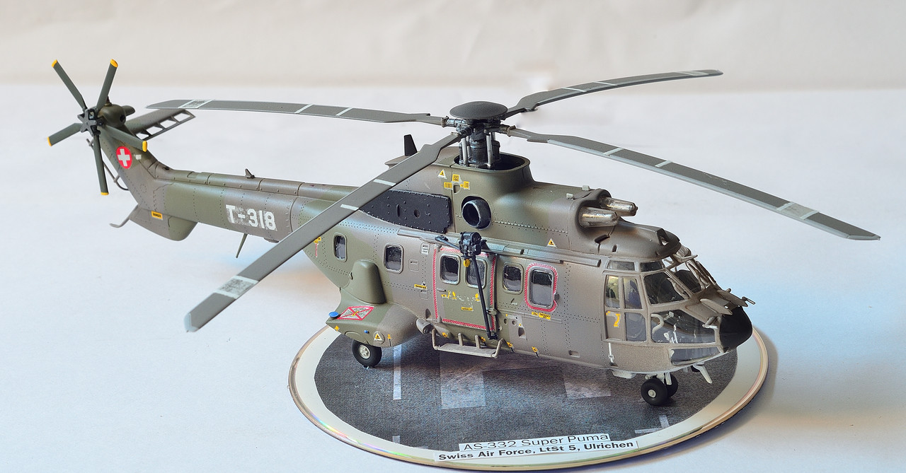 AS332L1 SUPER PUMA 1:72 スケールモデル AS332 Super Puma Schweizer
