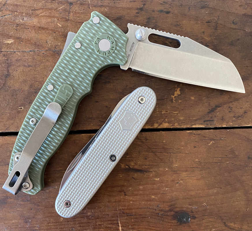 D742B3FD-549D-4C52-B121-9AA1F1C20058