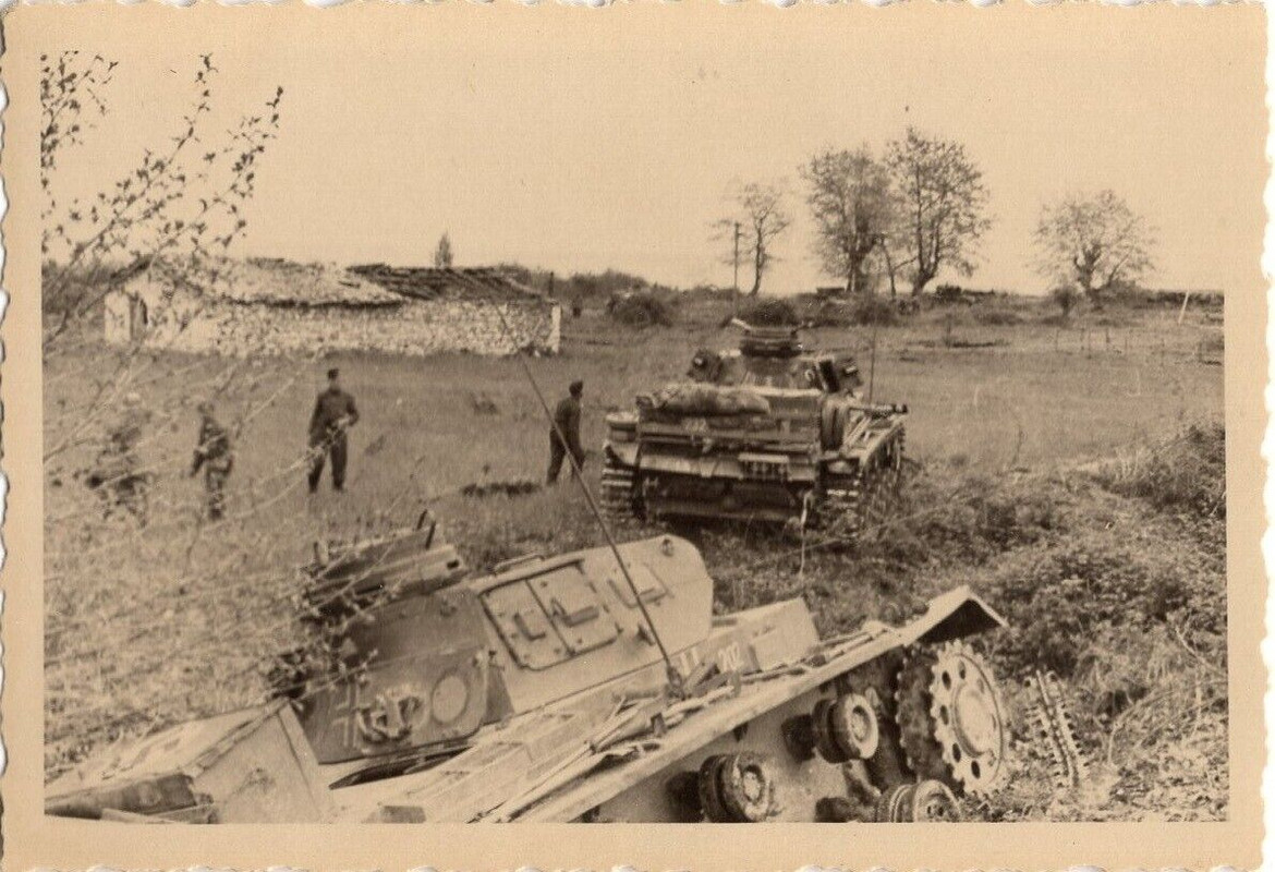 WEHRMACHT WW2 - PANZER ZERSTÖRT