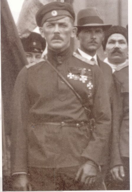 Хорошхин Борис Иванович в Париже