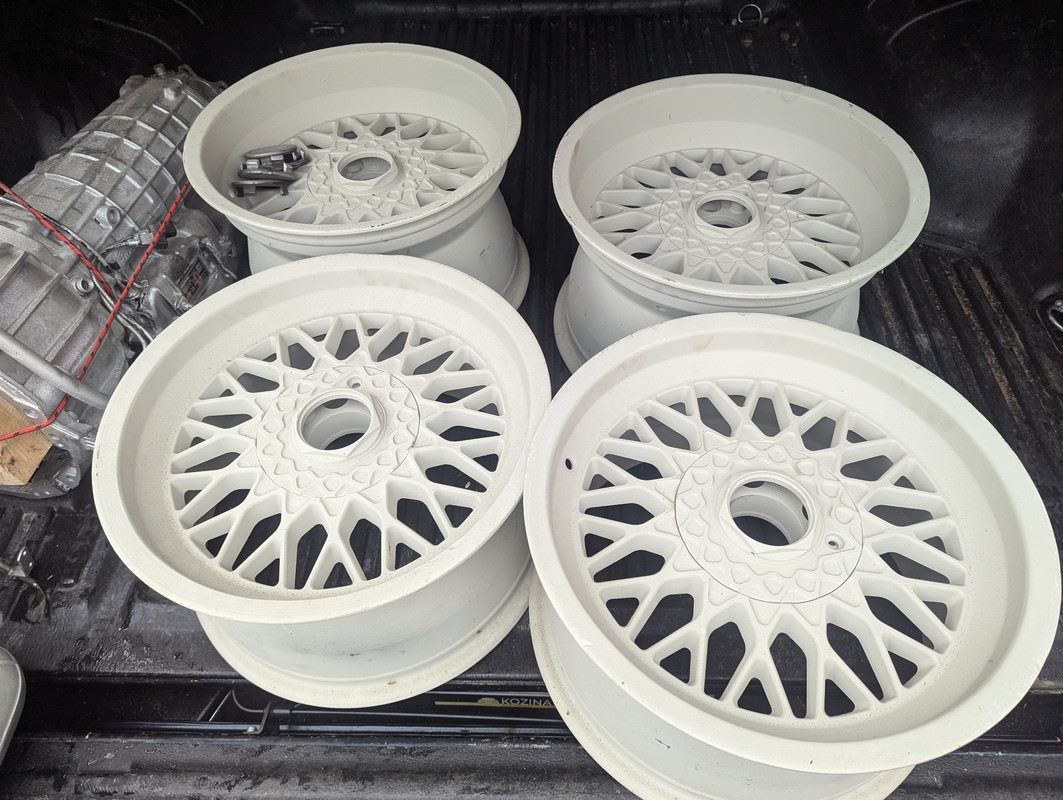 PXL_20241214_113934931