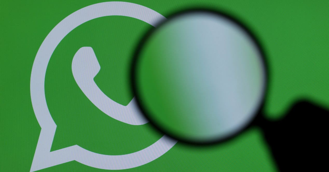 ¿Qué pasa si dejas presionado el logo de WhatsApp?