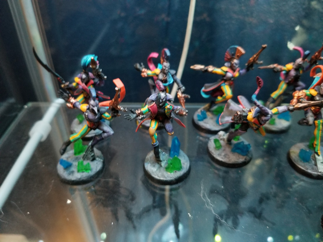 Experimenting with chameleon paints for Druhkari and Harlequins 20191009-112537