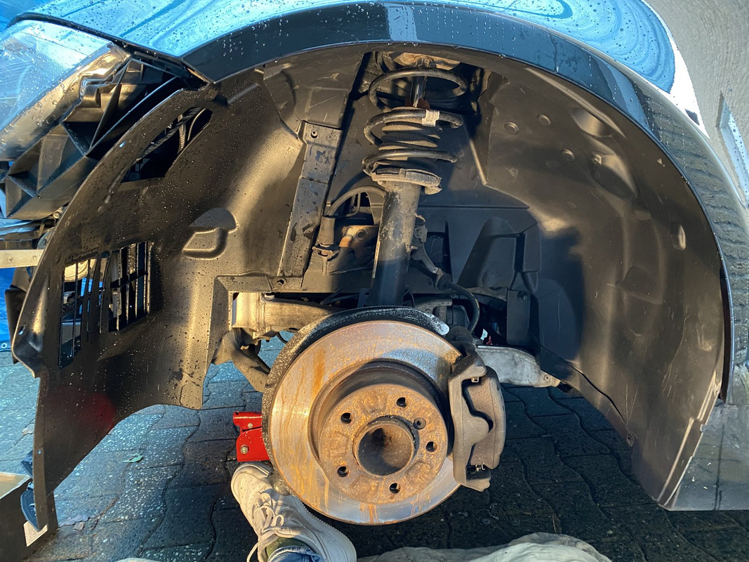 8D5E278E-2961-4C88-BA9C-AAA95CA04ACF