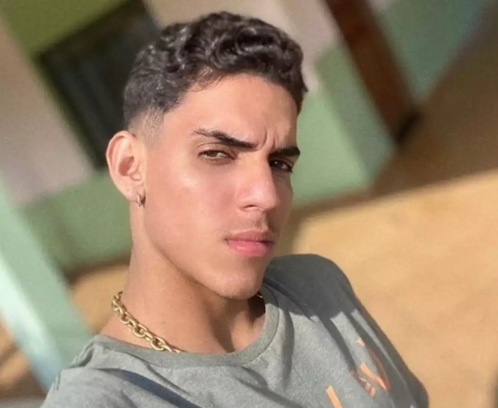 Hugo Vinícius Skulny Pedrosa, foi assassinado aos 19 anos e teve o corpo esquartejado (Foto: Reprodução das redes sociais)