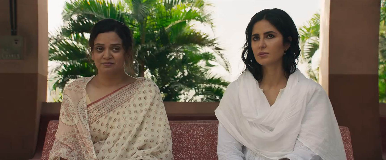Sooryavanshi 2021 WebRip [Hindi] 480p, 720p ESub Screenshot