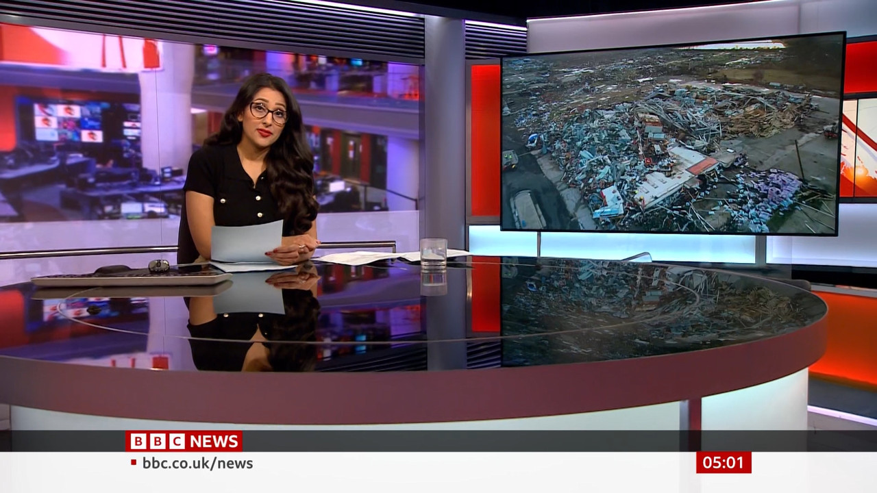 BBC News_20230326_02450600.ts_snapshot_01.43.08.587