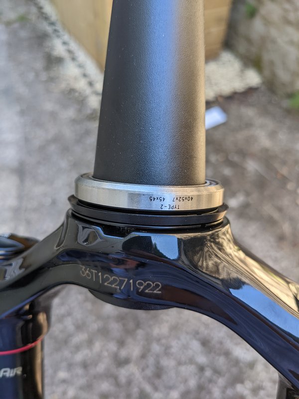 Bicycle crown best sale race