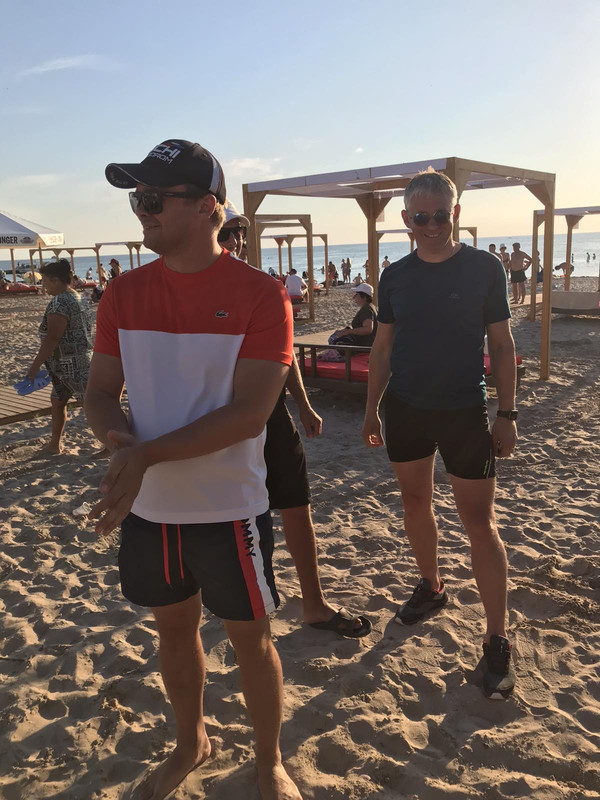 EF1C9418-09B6-4D53-84B3-3E220549DD88