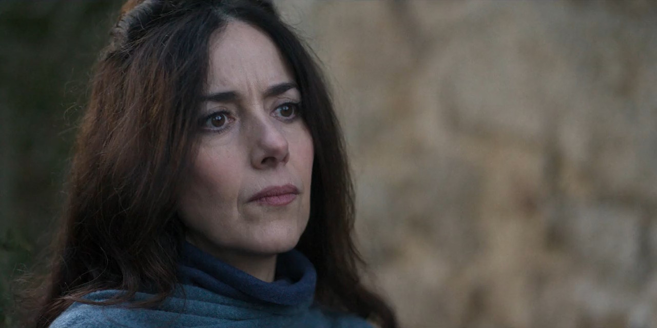 The Gardener (2025) Season 1 [Hindi + English] WebRip 480p 720p ESub - Complete Screenshot