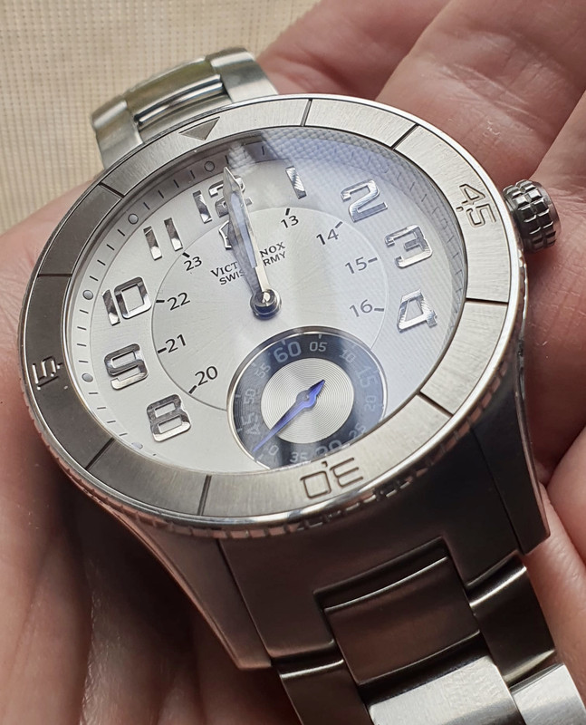 56D22007-A0C0-4BE0-B741-95D48F023E2E