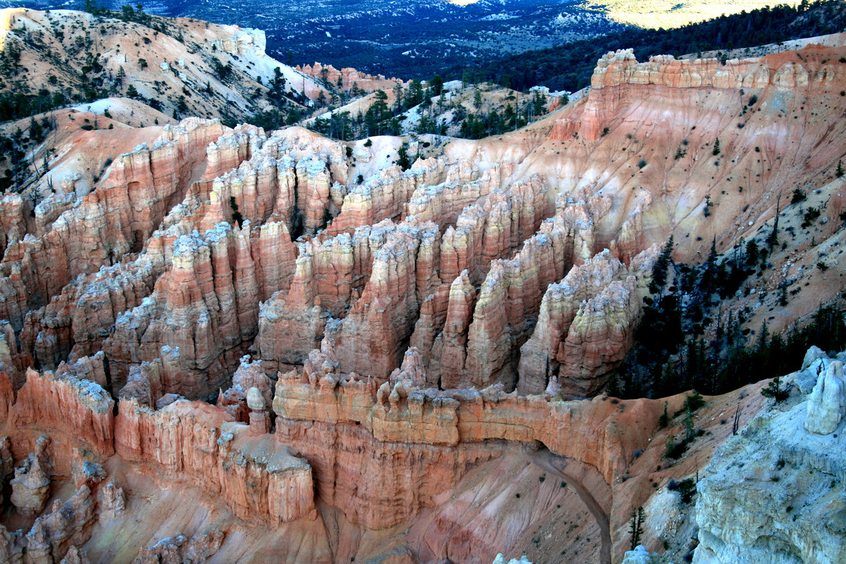 Причуды природы: необычные места Мира в фотографиях