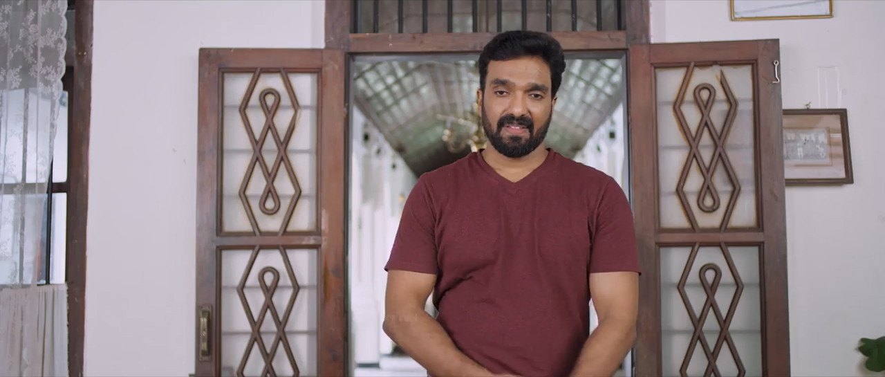 Santhosham 2023 WebRip [Telugu + Malayalam] 480p 720p ESub Screenshot