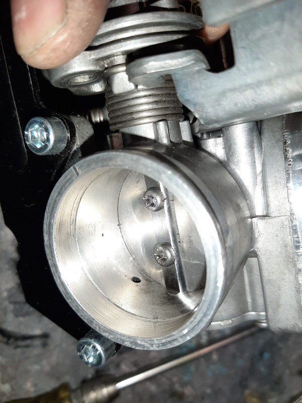 7ADF6ACC-037A-476D-9E2D-50083C89DBFB