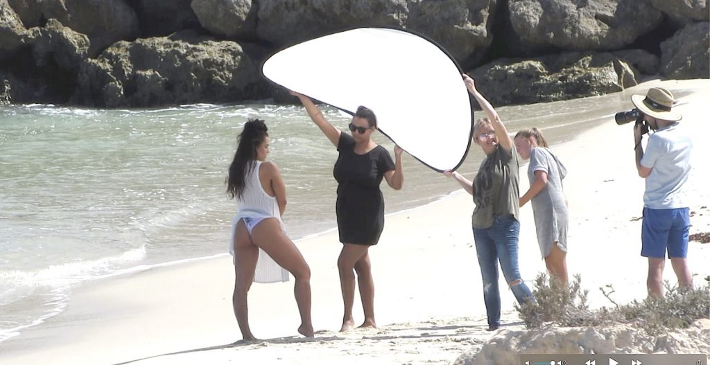 Holly-Young-Upskirt-STARS-com-71