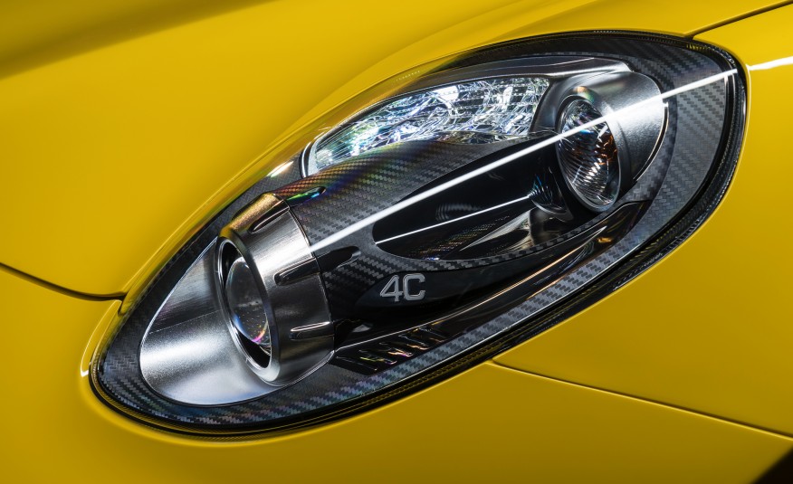 2015-Alfa-Romeo-4C-Spyder-130-876x535