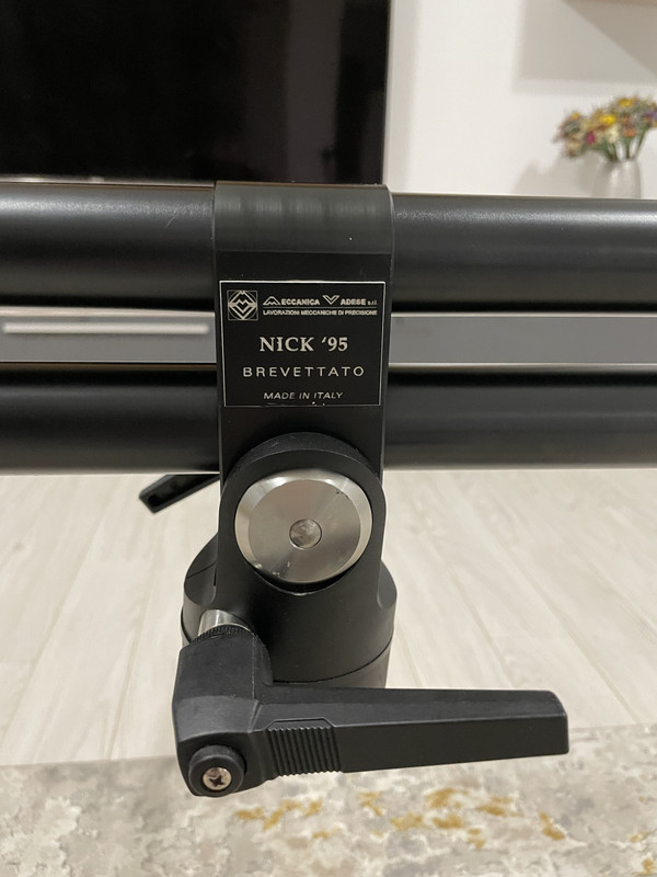 5F6E787F-F514-49E8-AC61-21DF429DB120