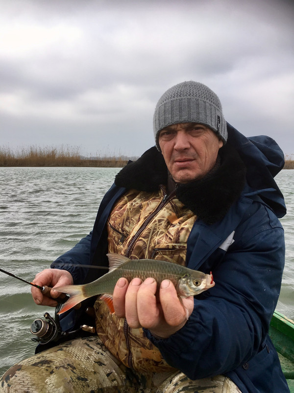 DC537964-CDB4-41BD-BEEE-FE49406BCBFD