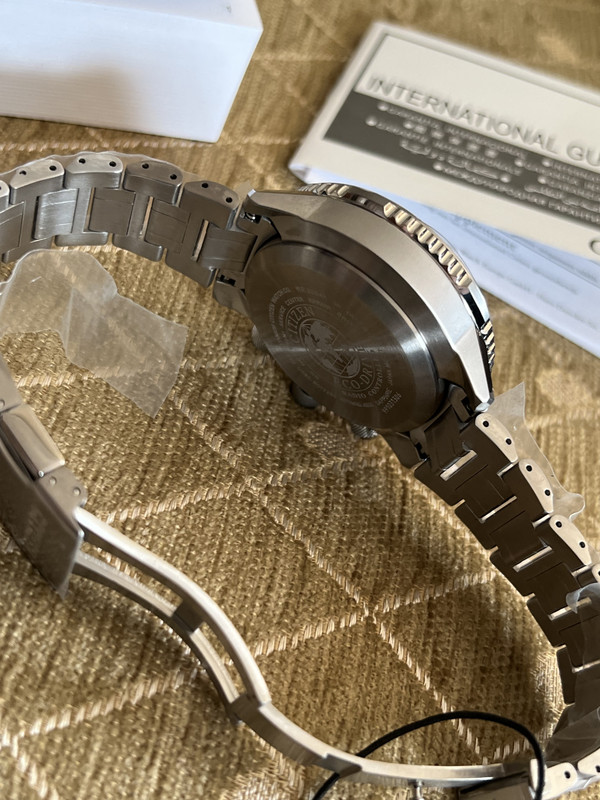 13AD6E9A-FA7C-4AA2-A5E6-EDD141F9F9F6