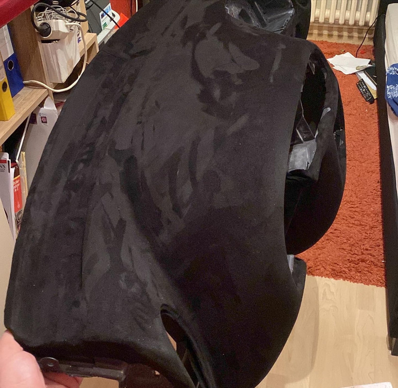 CDAC4F7C-1F2A-499B-ABD6-407822E4827B