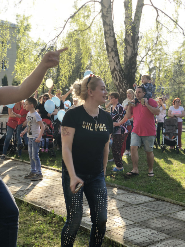 3A73B941-58BF-4305-B94E-F572F6601B39