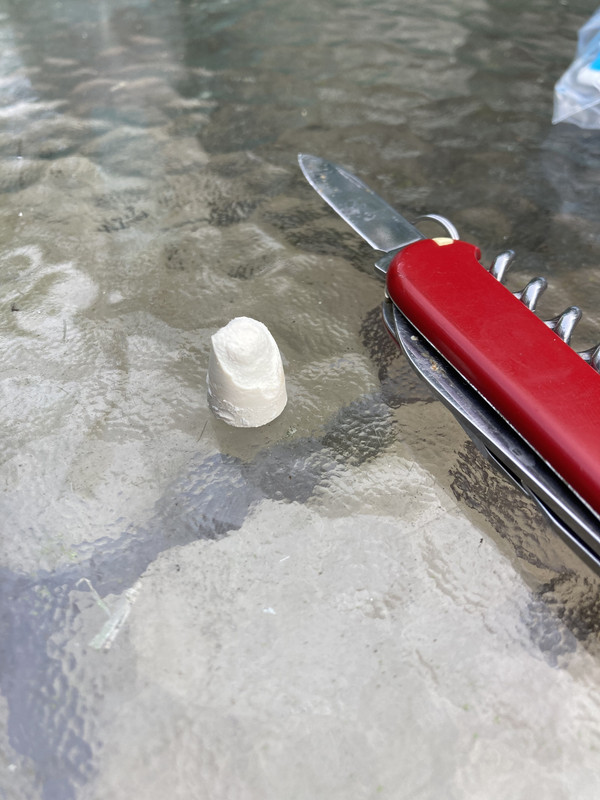 1C3CCC3B-B6A8-4C57-894D-4C26ACB3E8AA