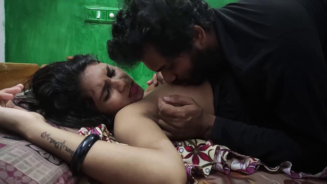 vlcsnap-2023-07-12-00h52m04s079