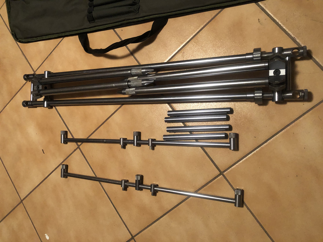 2E5FDAFA-88F7-464E-8BDB-01649A0735E8