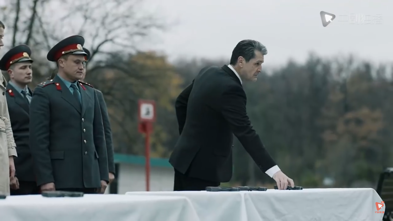 B1698854-C494-48F0-A587-1A780412006C