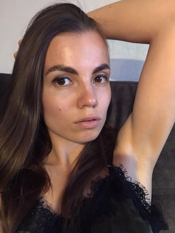 780F8F93-F125-46F2-9BF8-5303938A5519